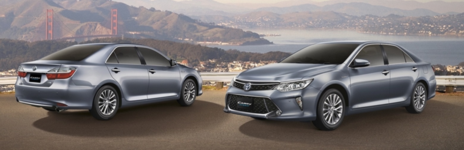 ฝาปิดหูลากจูงกันชนหน้า TOYOTA CAMRY ปี2015-2018 แท้ศูนย์ (สำหรับ รุ่น HYBRID เท่านั้น) - Image 4